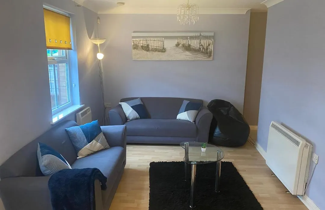 Bambz Apartment 3-1
